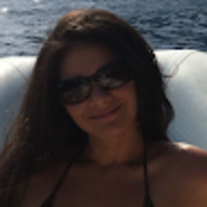 Meet your Posher, Danielle